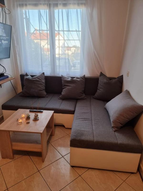 Apartmani Petra PUY 외부 사진