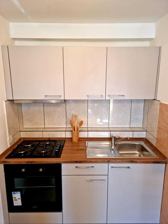 Apartmani Petra PUY 외부 사진